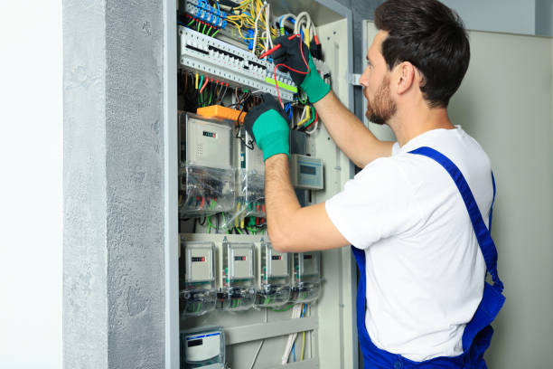 Best Electrical Installation Contractor  in Juneau, WI